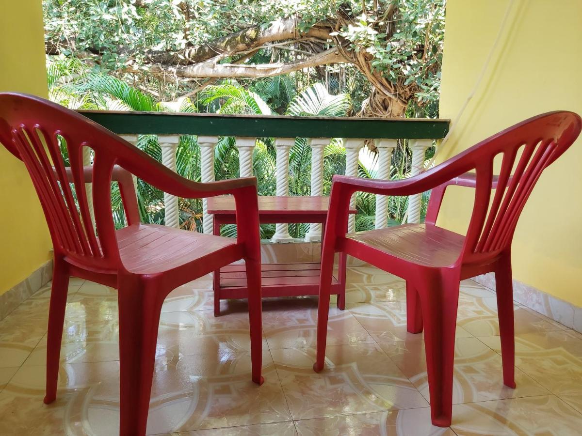 Joaquina'S Guest House 卡兰古特 外观 照片